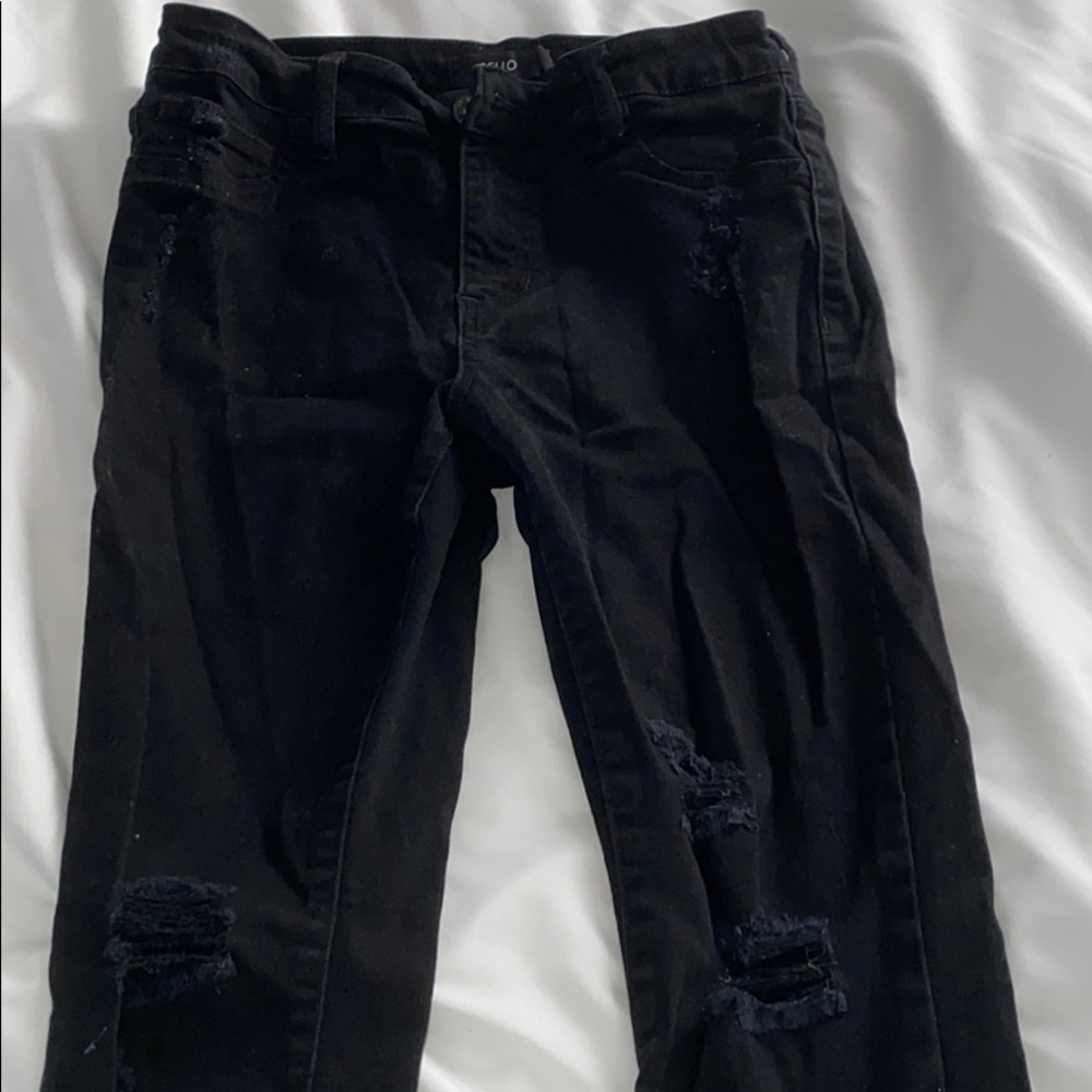 Black ripped jeans